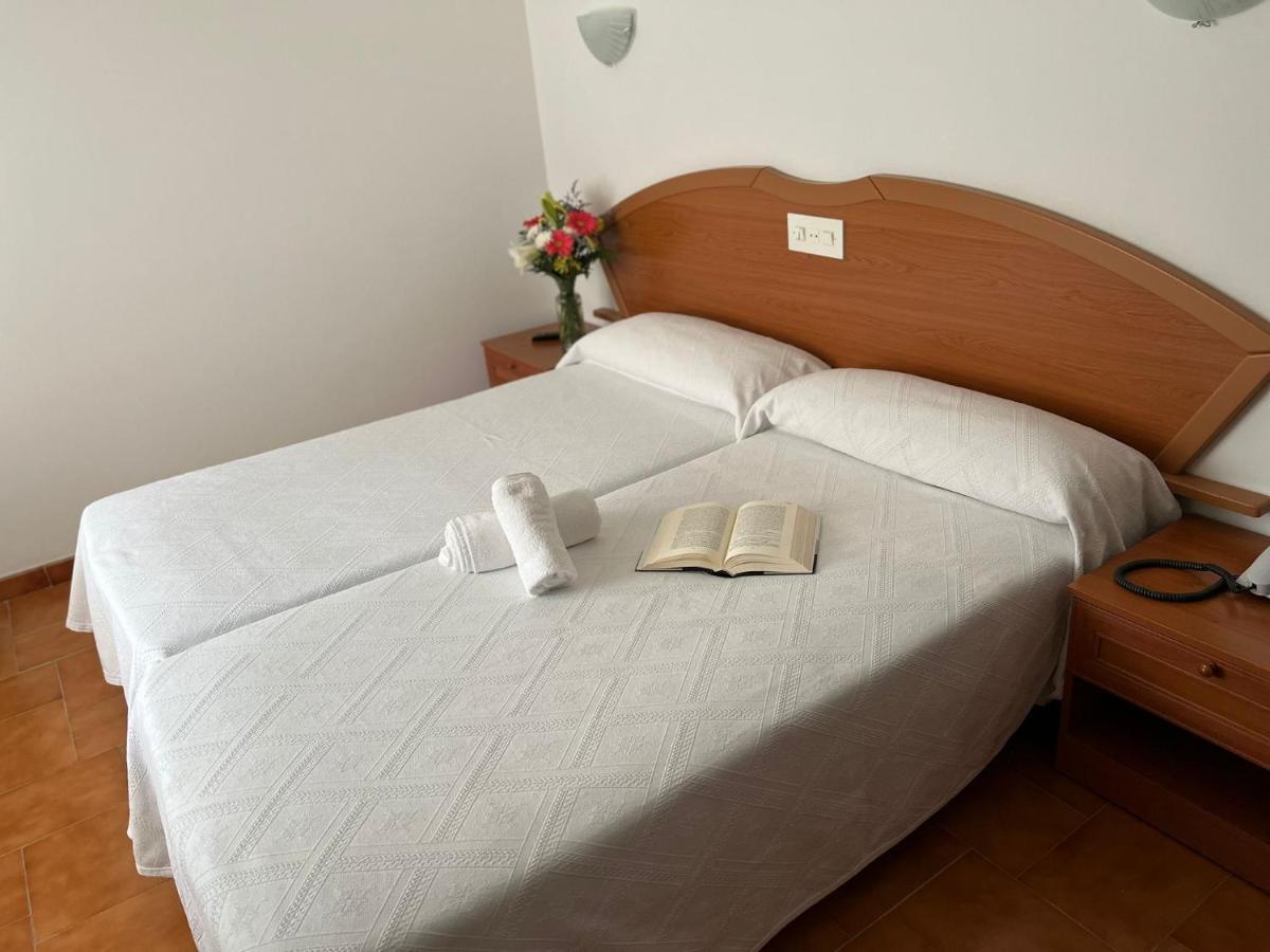 Hotel Argibay او غروف المظهر الخارجي الصورة
